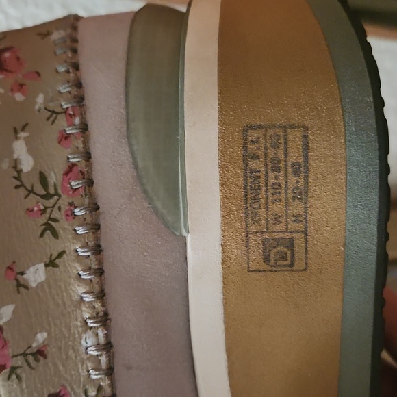 Decker X Labs Ko-Z Chukka Wedge Shoes WOMENS Size 10 - Picture 9 of 9